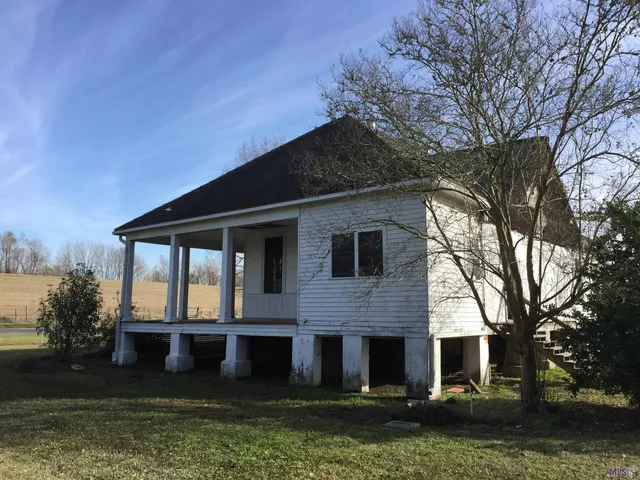 $550,000 | 10826 Pointe Coupee Road, New Roads, LA 70760