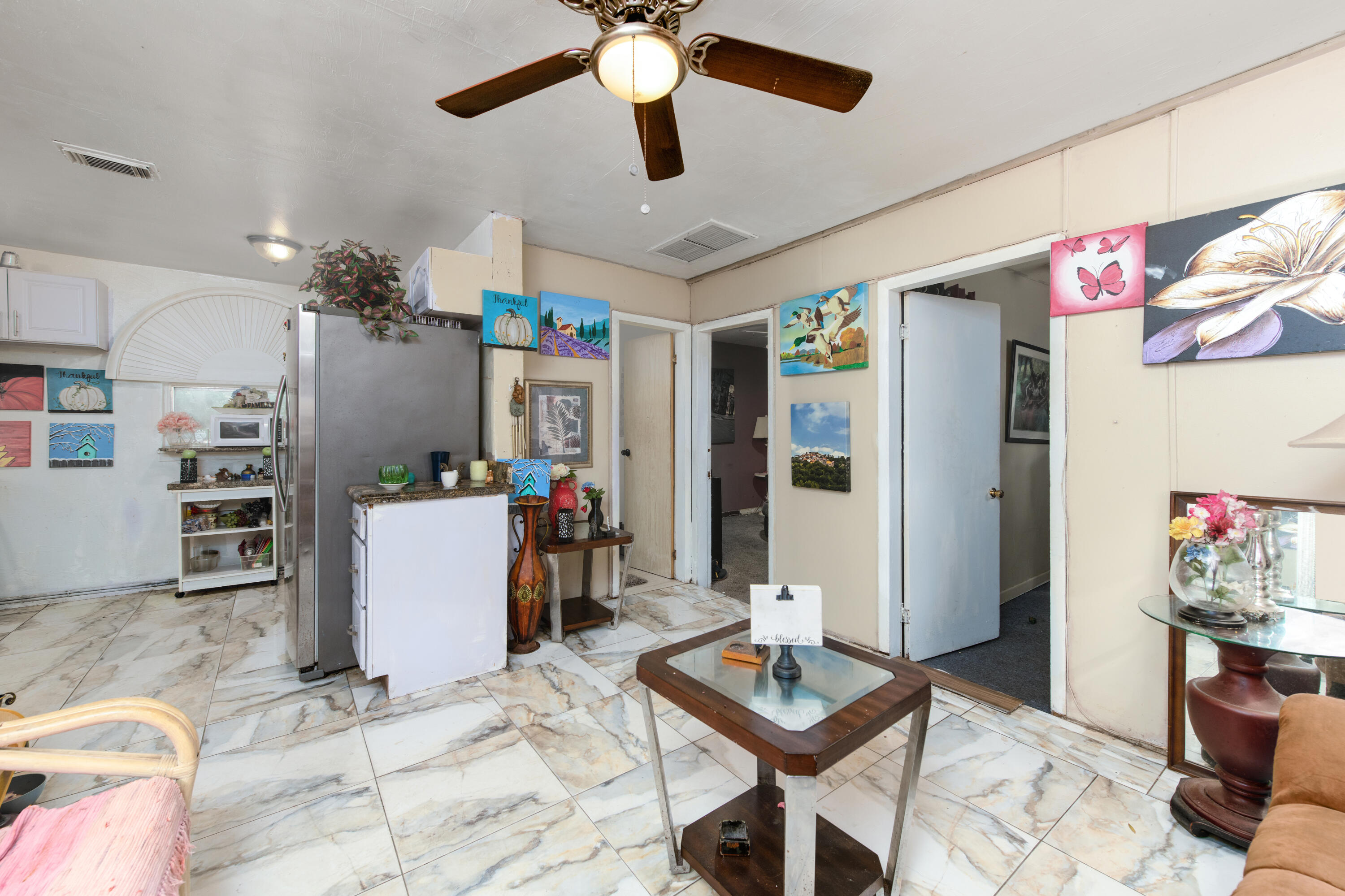 1714 Edgevale Road Fort Pierce, FL 34982 - Photo 3 of 25 Living Room