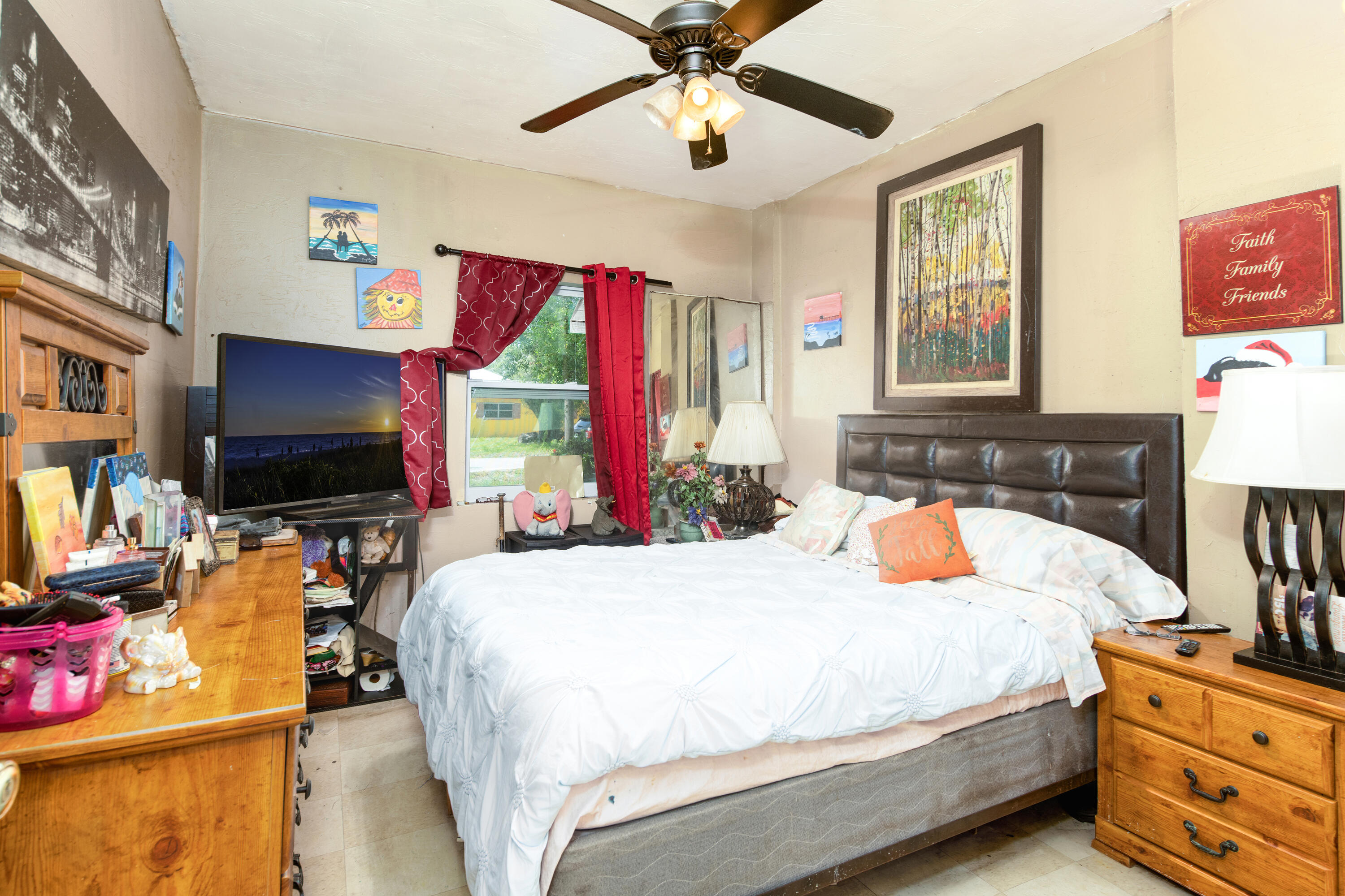 1714 Edgevale Road Fort Pierce, FL 34982 - Photo 10 of 25 Primary Bedroom
