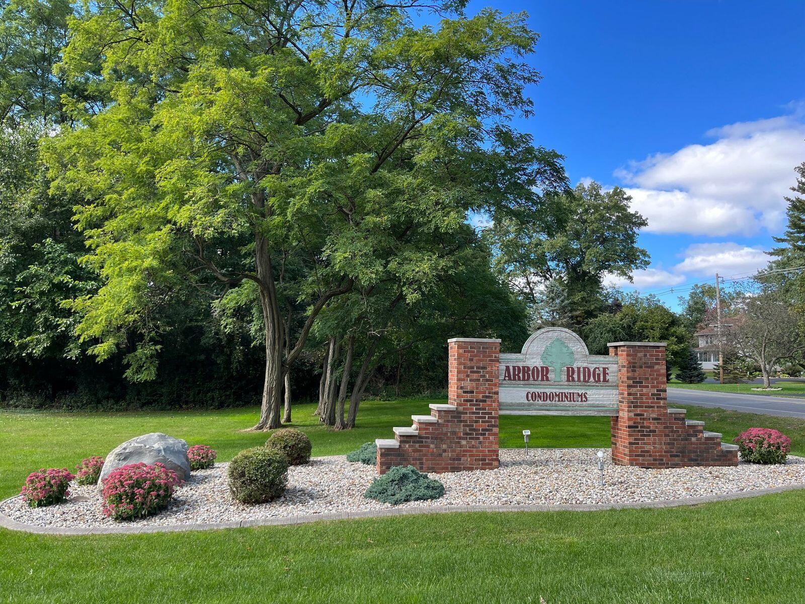 2015 Rendall Drive, Unit 19 Jackson, MI 49201 - Photo 3 of 36 2015 Rendall 2