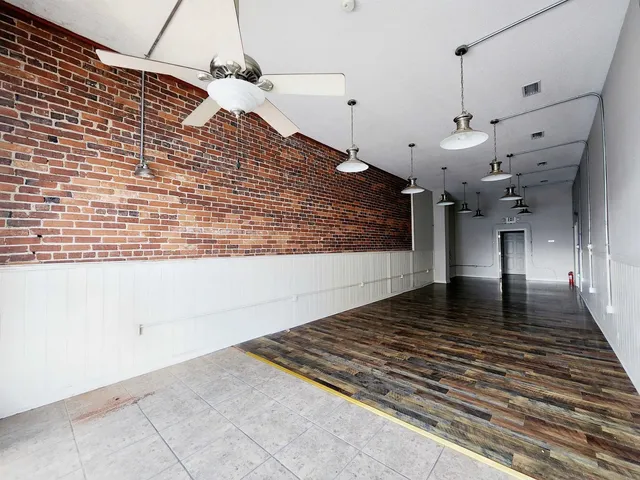 $1,100 | 111 1/2 East Green Street, Perry, FL 32347