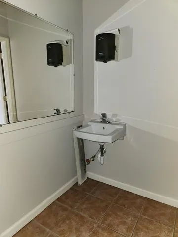 $1,100 | 111 1/2 East Green Street, Perry, FL 32347