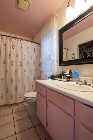 $420,000 | 405 Melbourne Drive, Modesto, CA 95357