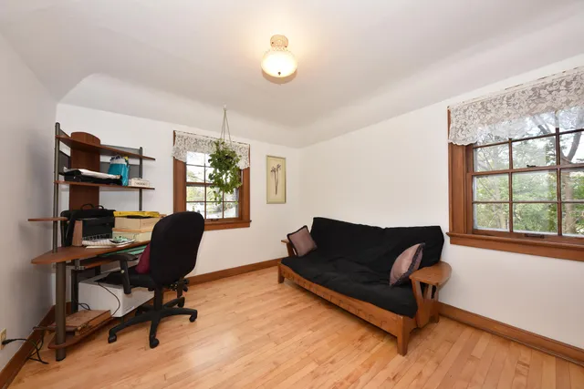 $469,900 | 5531 South 110th Street, Hales Corners, WI 53130