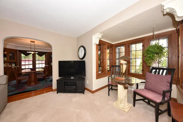 $469,900 | 5531 South 110th Street, Hales Corners, WI 53130