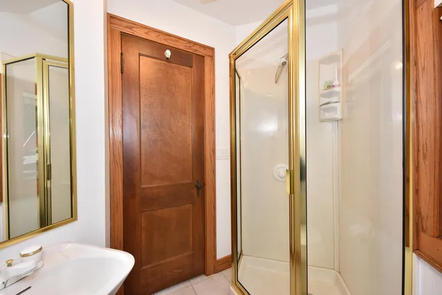 $469,900 | 5531 South 110th Street, Hales Corners, WI 53130