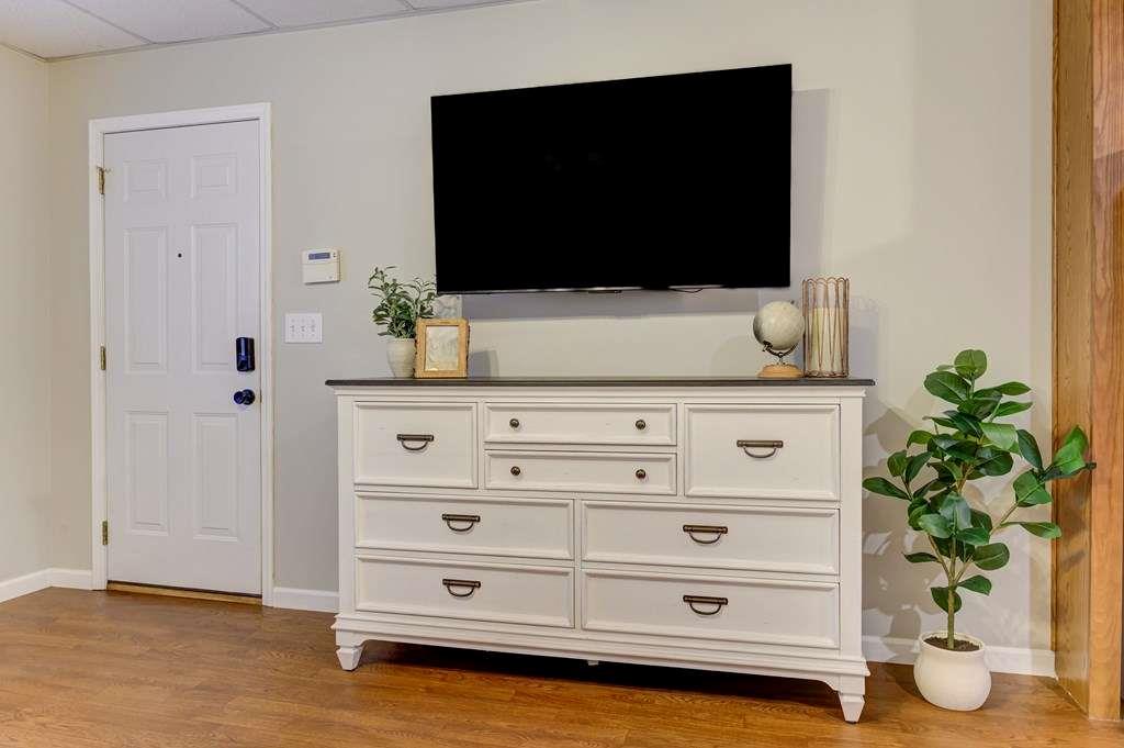 2535 Hickory Road Canton, GA 30115 - Photo 11 of 28