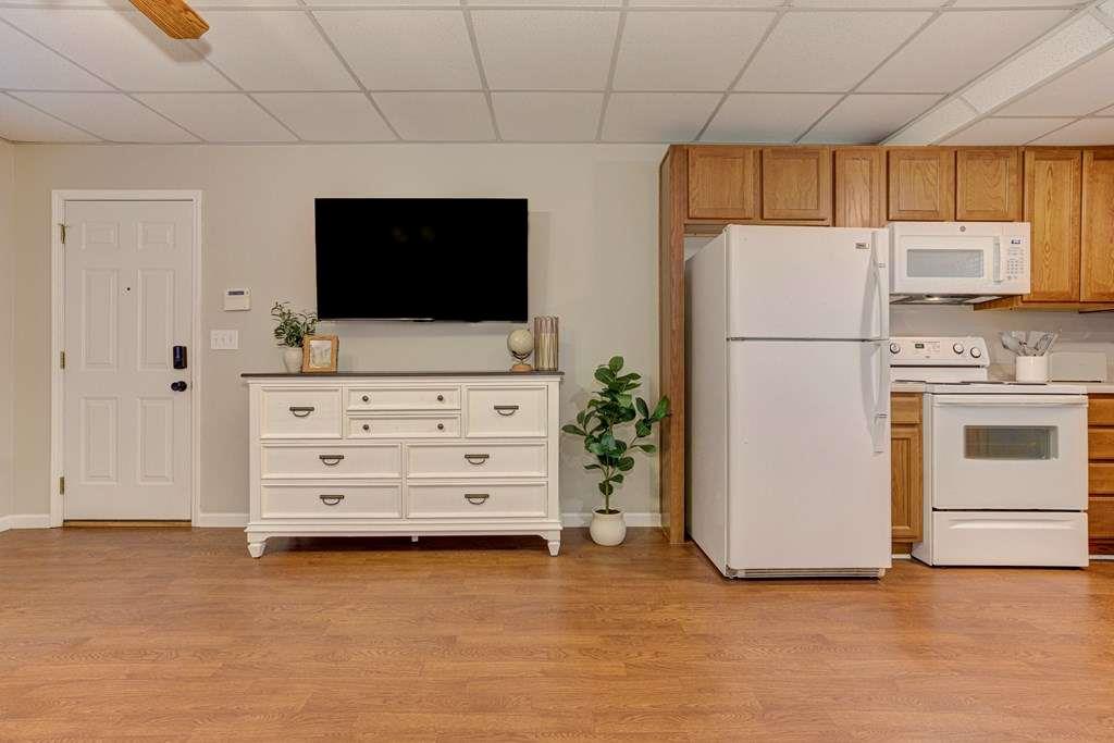 2535 Hickory Road Canton, GA 30115 - Photo 12 of 28