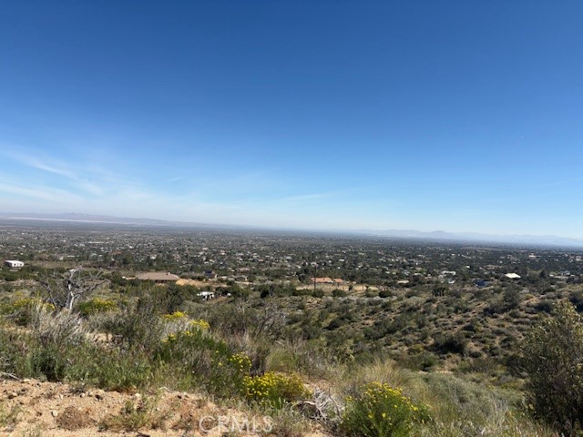 0 None Pinon Hills Pinon Hills, CA 92372 - Photo 5 of 11 an view of city and mountain view