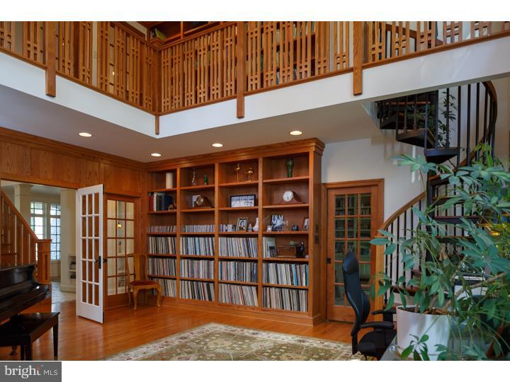 4 Trellis Path Doylestown, PA 18901 - Photo 12 of 25 Library