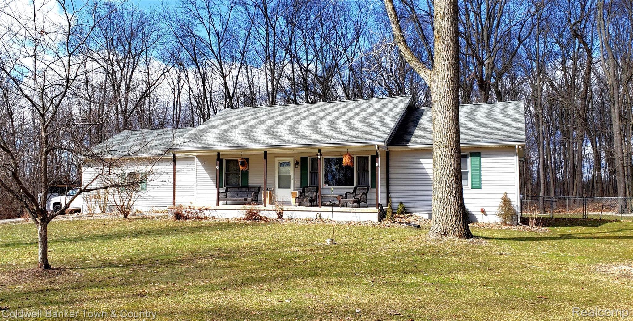 2457 Beck Road Howell, MI 48843 - Photo 2 of 27 1.1 Front (1)