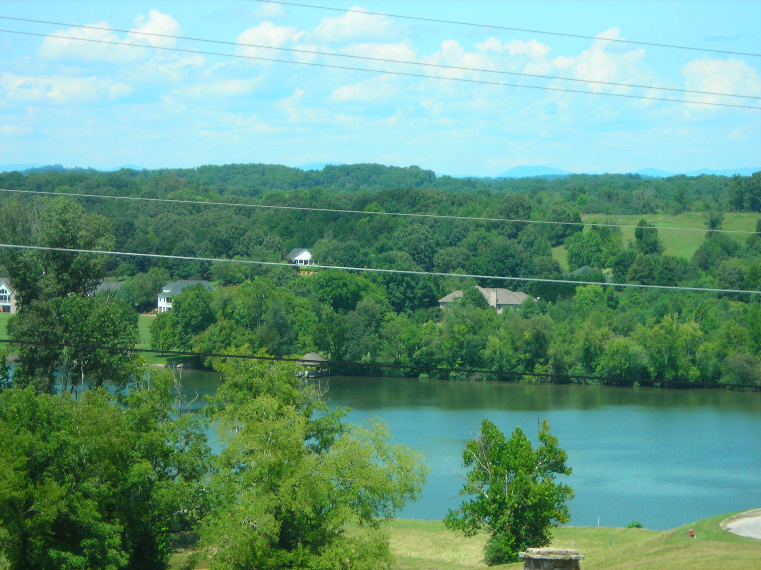 559 River Road Loudon, TN 37774 - Photo 4 of 15 559 RIVERR RD 004