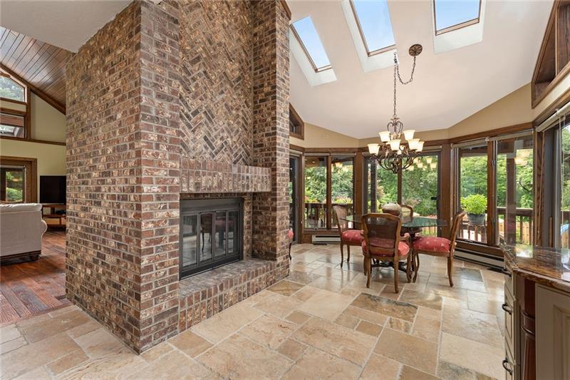 212 Mingo Road Wexford, PA 15090 - Photo 10 of 25 Gallery Image 10