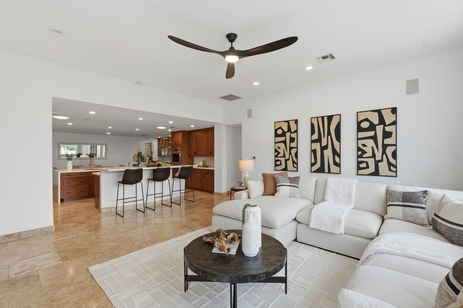 6302 East Cochise Road Paradise Valley, AZ 85253 - Photo 6 of 58 a living room with furniture