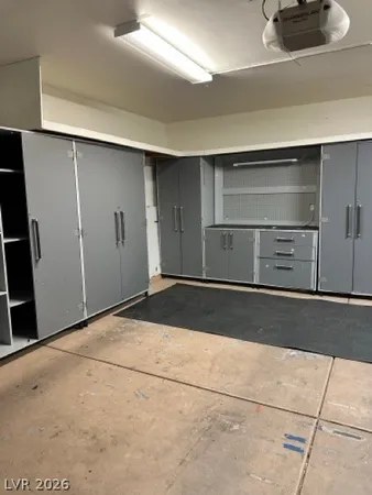 $3,350 | 3920 Larkcrest Street, Las Vegas, NV 89129