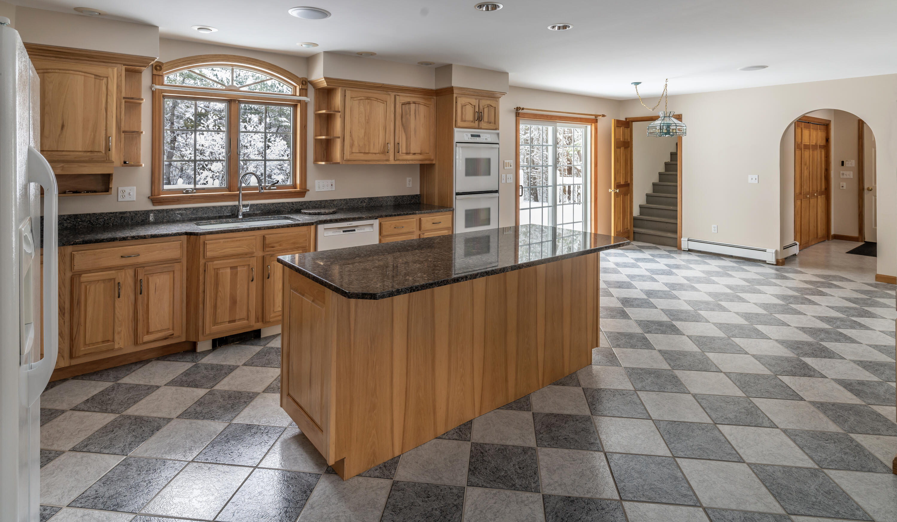 15 Heritage Lane Windham, ME 04062 - Photo 3 of 34 3.