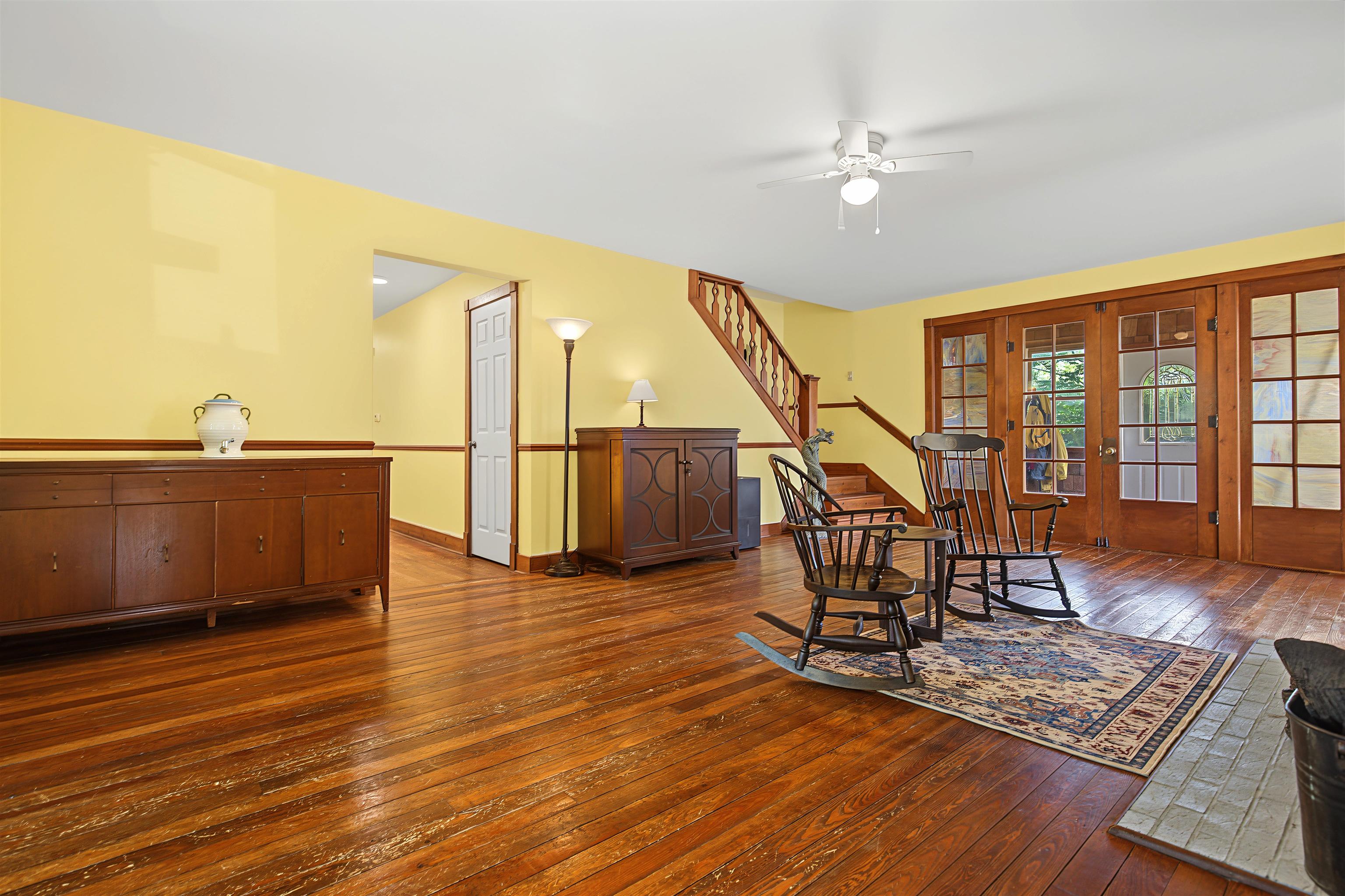 652 Highway 20 Elizabeth, IL 61028 - Photo 3 of 47