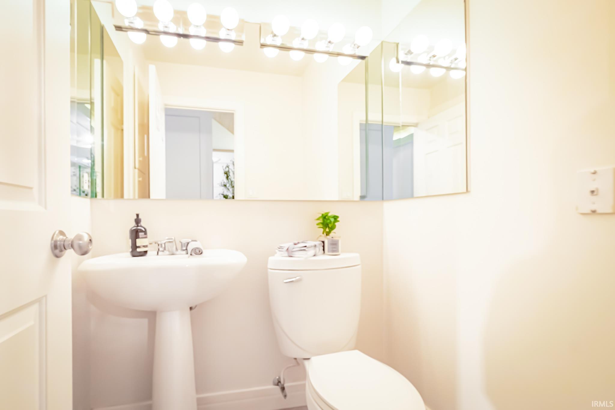 2910 West Devon Road Muncie, IN 47304 - Photo 14 of 35