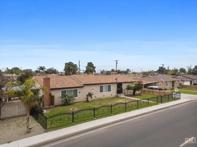 $450,000 | Undisclosed Address, Delano, CA 93215