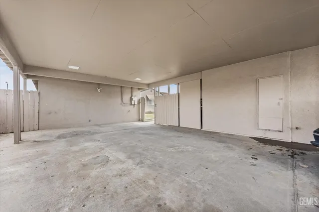 $450,000 | Undisclosed Address, Delano, CA 93215