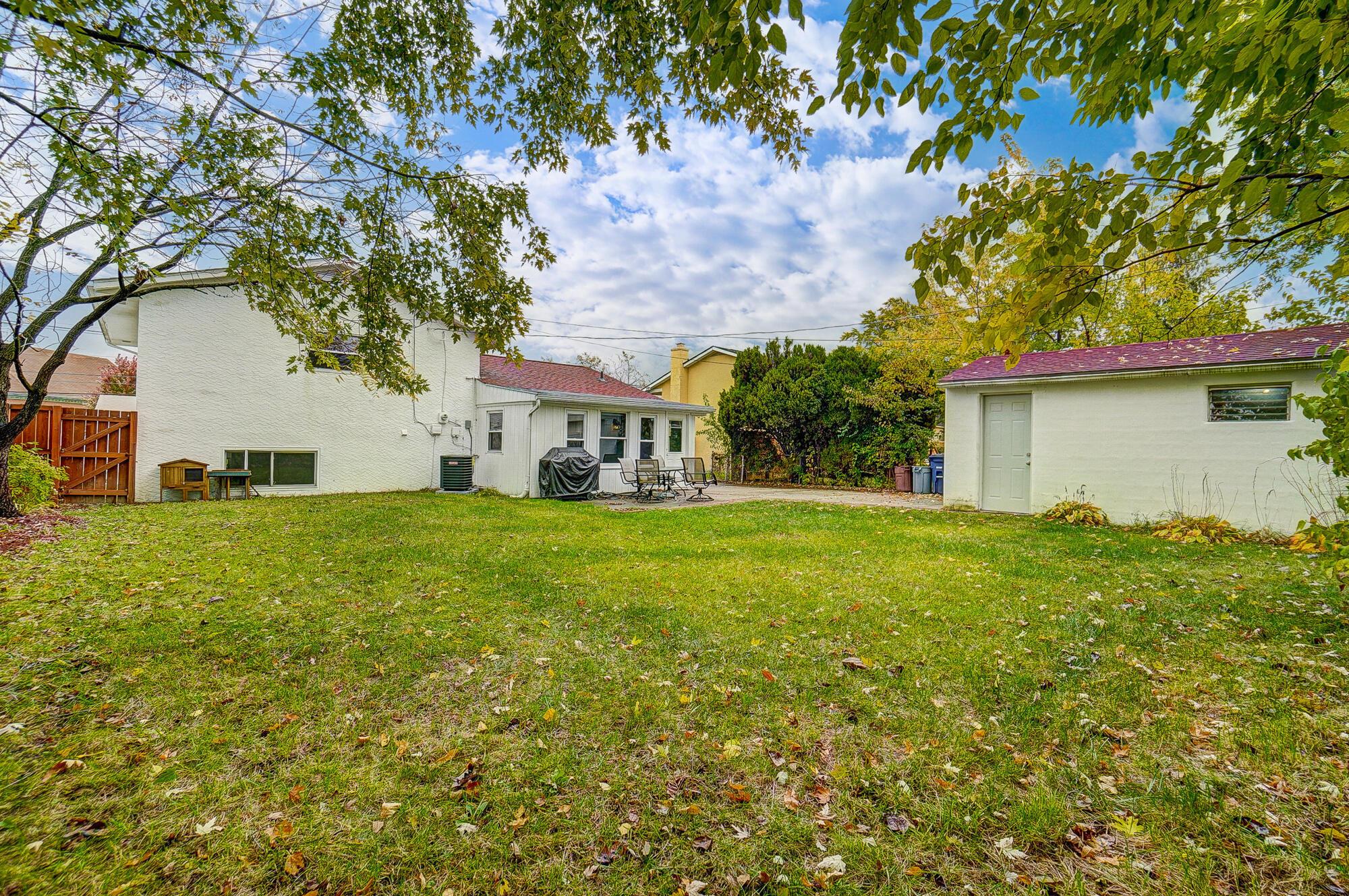 5711 Karl Road Columbus, OH 43229 - Photo 43 of 43 050