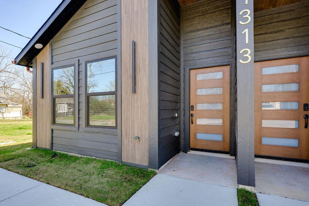 1313 Hunt Street Commerce, TX 75428 - Photo 22 of 25