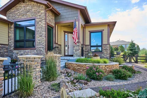 $900,000 | 23070 East Del Norte Circle, Aurora, CO 80016