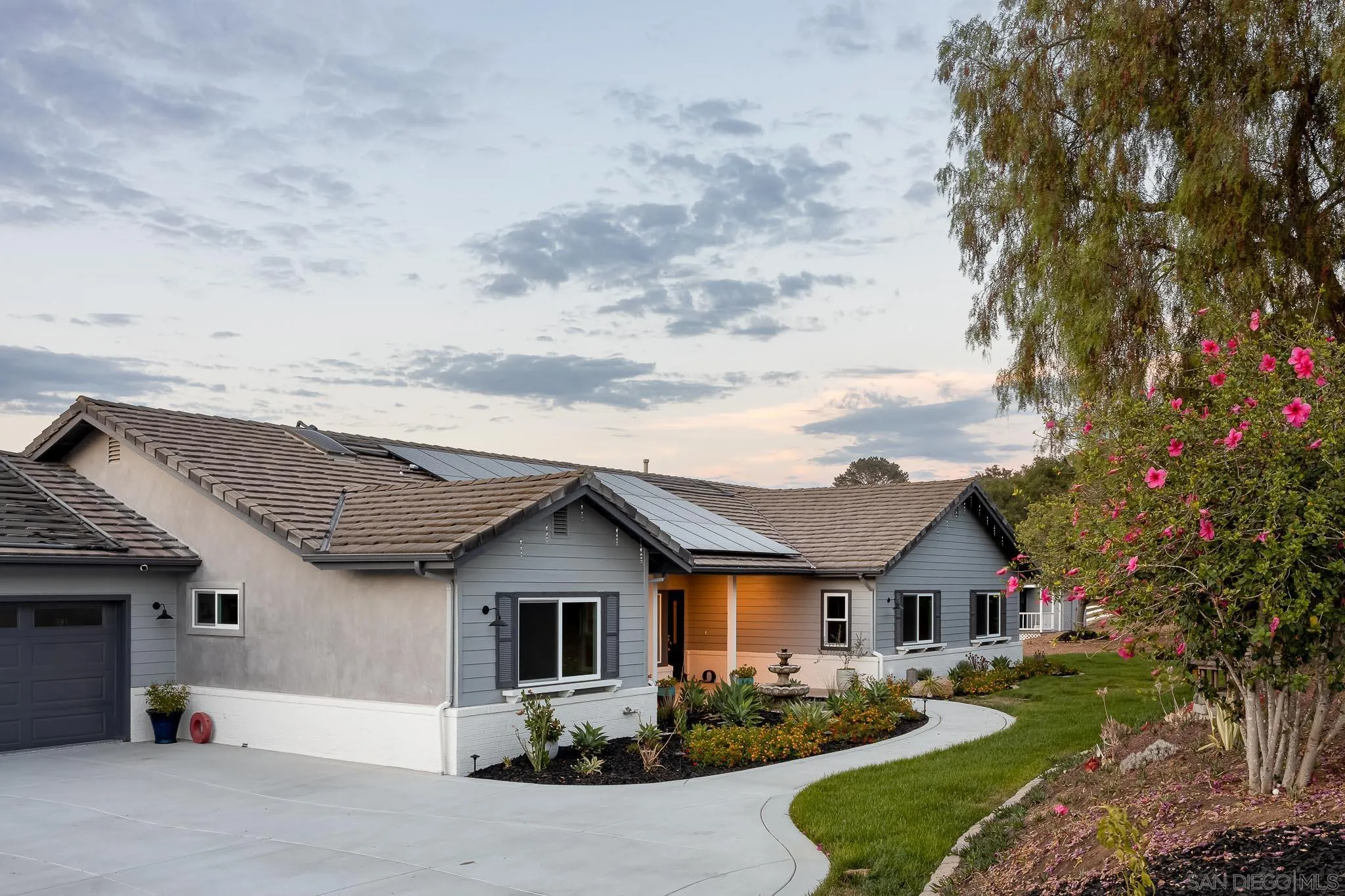 1834 Winterwarm Drive Fallbrook, CA 92028 - Photo 48 of 49 front view of house with a yard