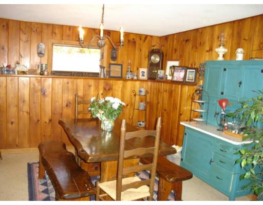 37 Harrington Road Charlton, MA 01507 - Photo 13 of 24 Gallery Image 13