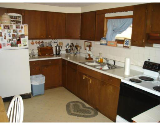 37 Harrington Road Charlton, MA 01507 - Photo 15 of 24 Gallery Image 15