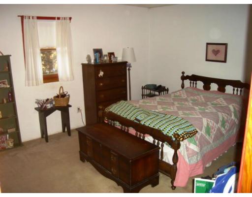 37 Harrington Road Charlton, MA 01507 - Photo 19 of 24 Gallery Image 19