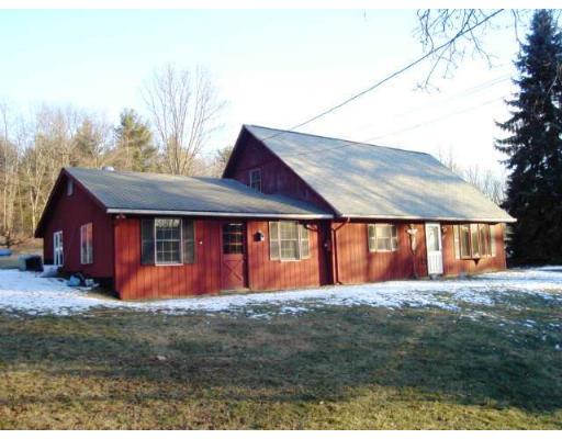 37 Harrington Road Charlton, MA 01507 - Photo 3 of 24 Gallery Image 3