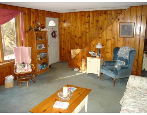 37 Harrington Road Charlton, MA 01507 - Photo 10 of 24 Gallery Image 10