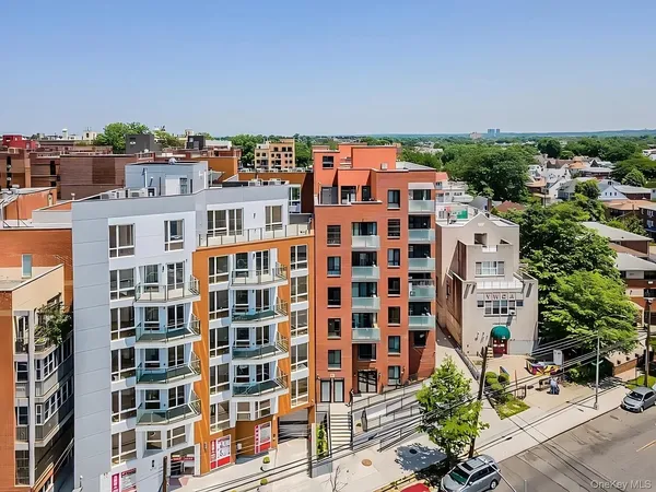 $3,400 | 42-29 Parsons Boulevard, Unit 6B | Flushing