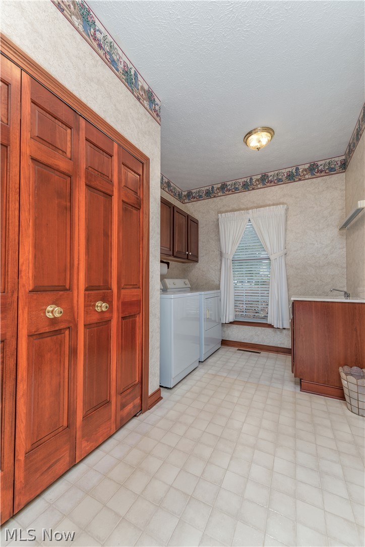 767 Sunridge Road Fairlawn, OH 44333 - Photo 16 of 32