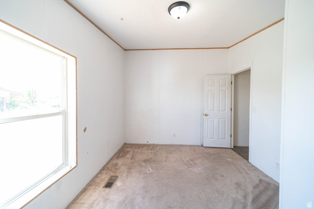 117 Maple Street Wellington, UT 84542 - Photo 21 of 34