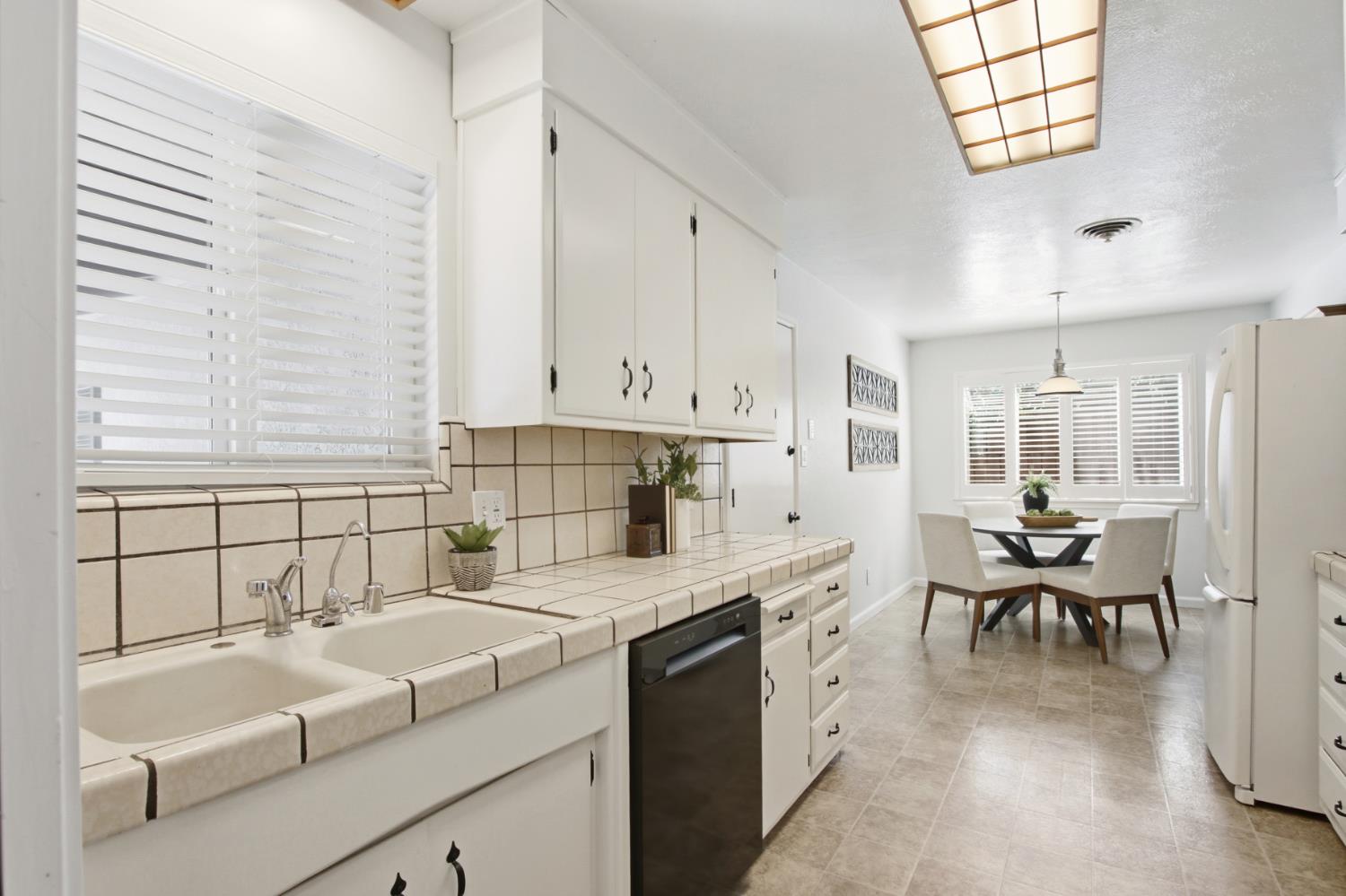 527 Rutgers Drive Davis, CA 95616 - Photo 18 of 50