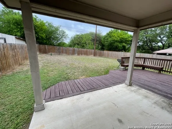 $1,895 | 1114 Coral Bay, San Antonio, TX 78251