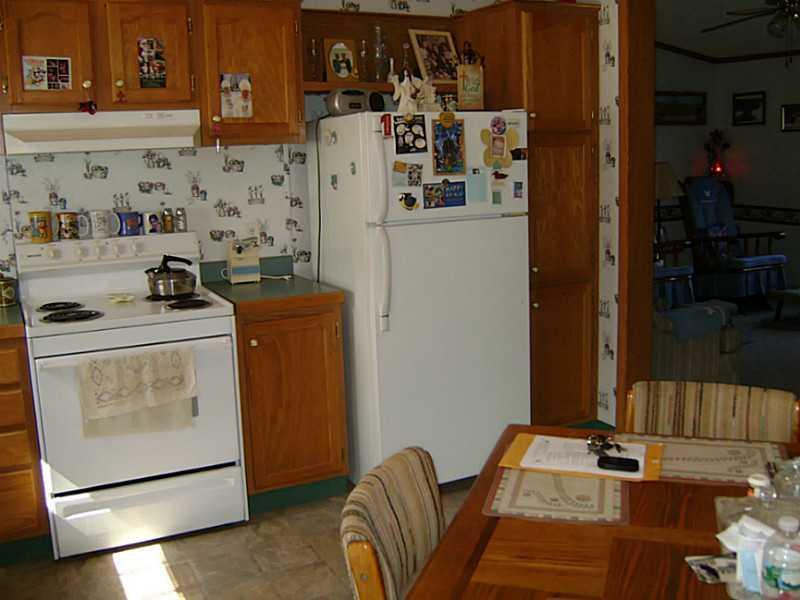 154 Mountain Road Arundel, ME 04046 - Photo 27 of 35 Kitchen. Fully applianced kitchen.