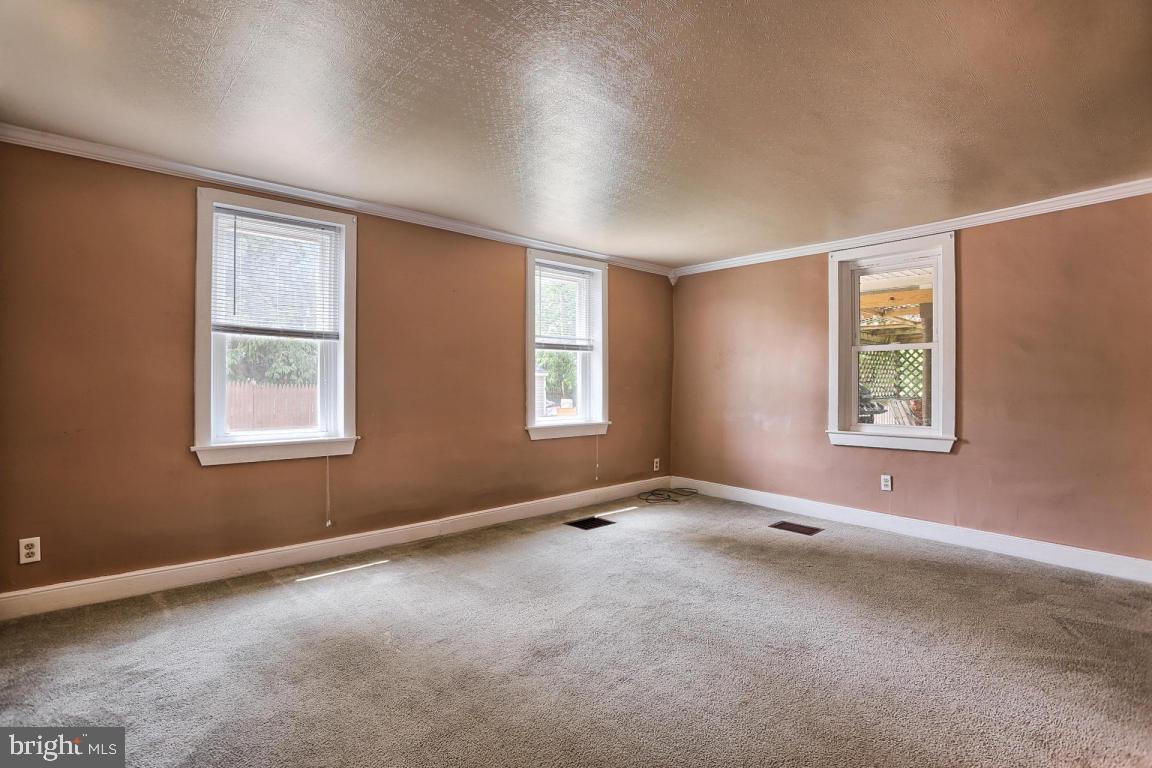 21 South Reamstown Road Reamstown, PA 17567 - Photo 16 of 43 Gallery Image 16