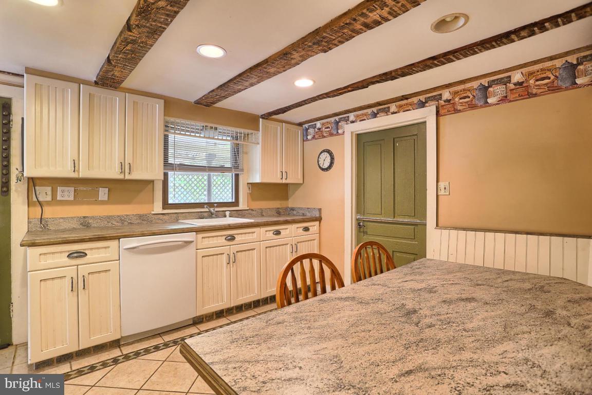 21 South Reamstown Road Reamstown, PA 17567 - Photo 21 of 43 Gallery Image 21
