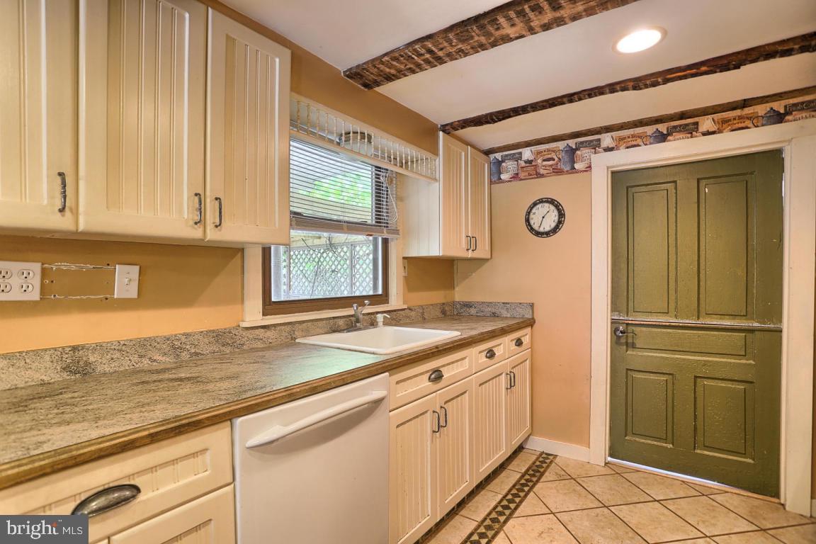21 South Reamstown Road Reamstown, PA 17567 - Photo 23 of 43 Gallery Image 23