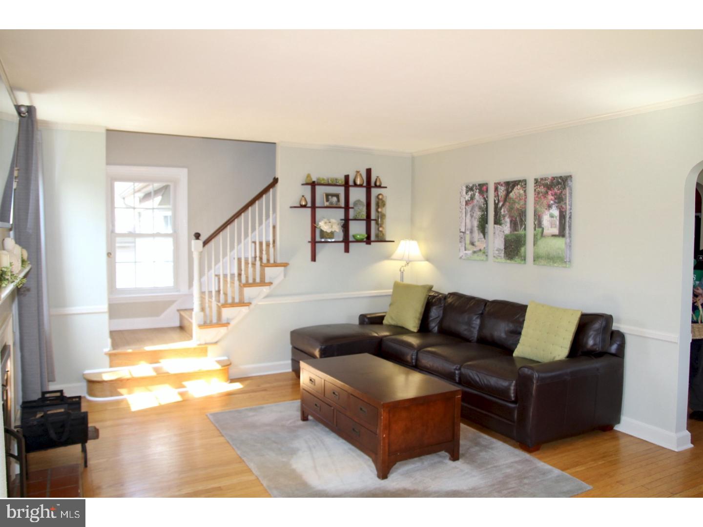 508 Tasker Street Ridley Park, PA 19078 - Photo 16 of 21 Living Room