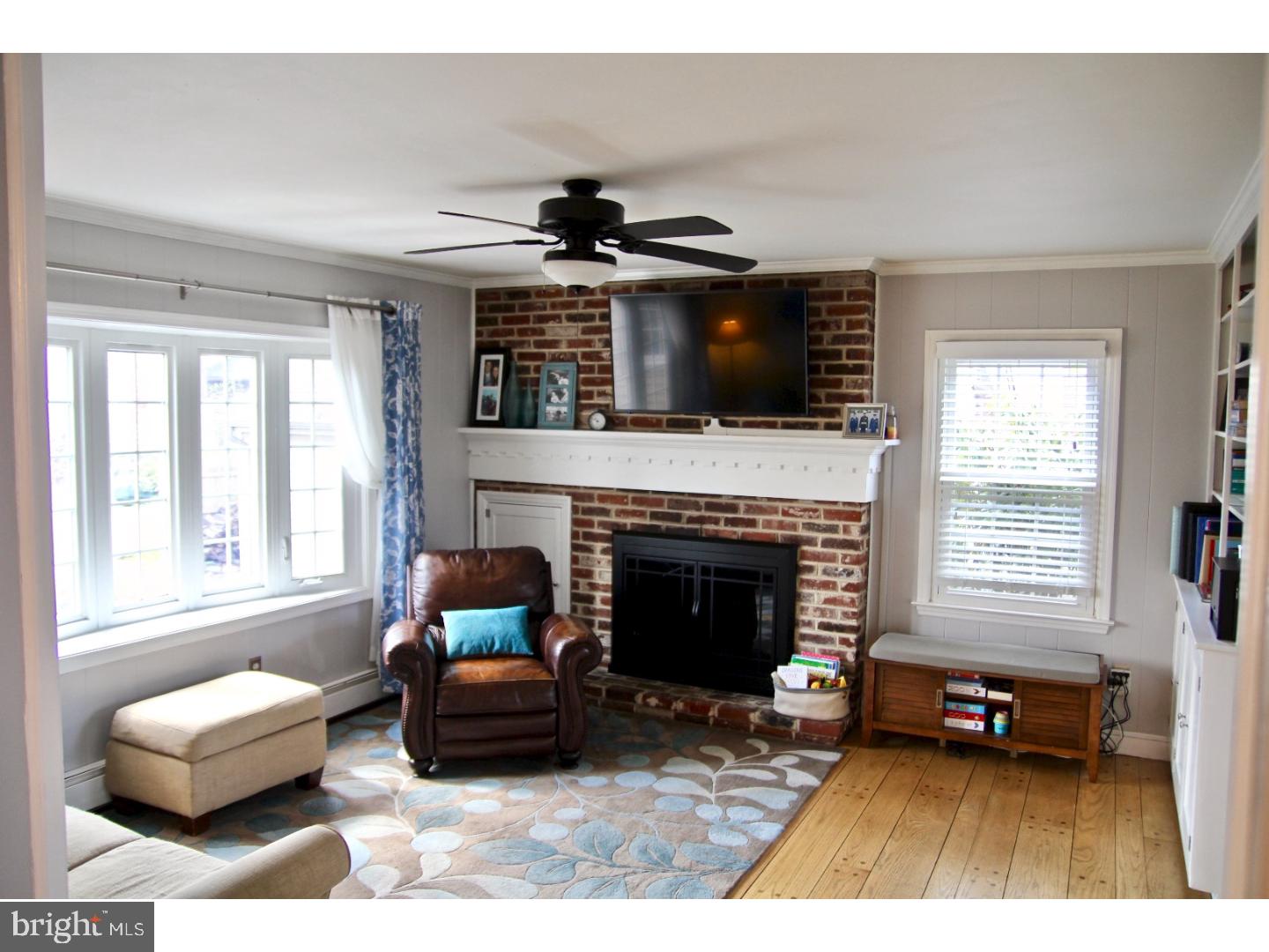 508 Tasker Street Ridley Park, PA 19078 - Photo 9 of 21 Family Room