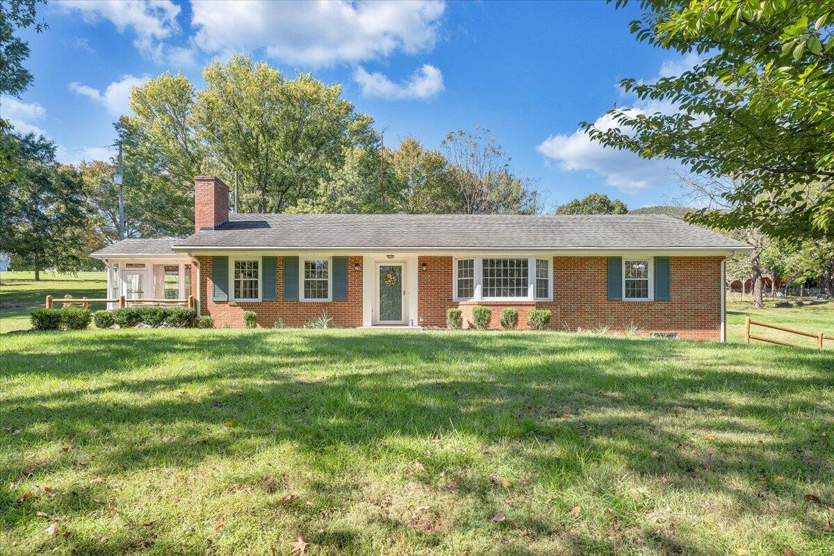 5785 Cloverdale Road Roanoke, VA 24019 - Photo 1 of 67 62-MIB00124