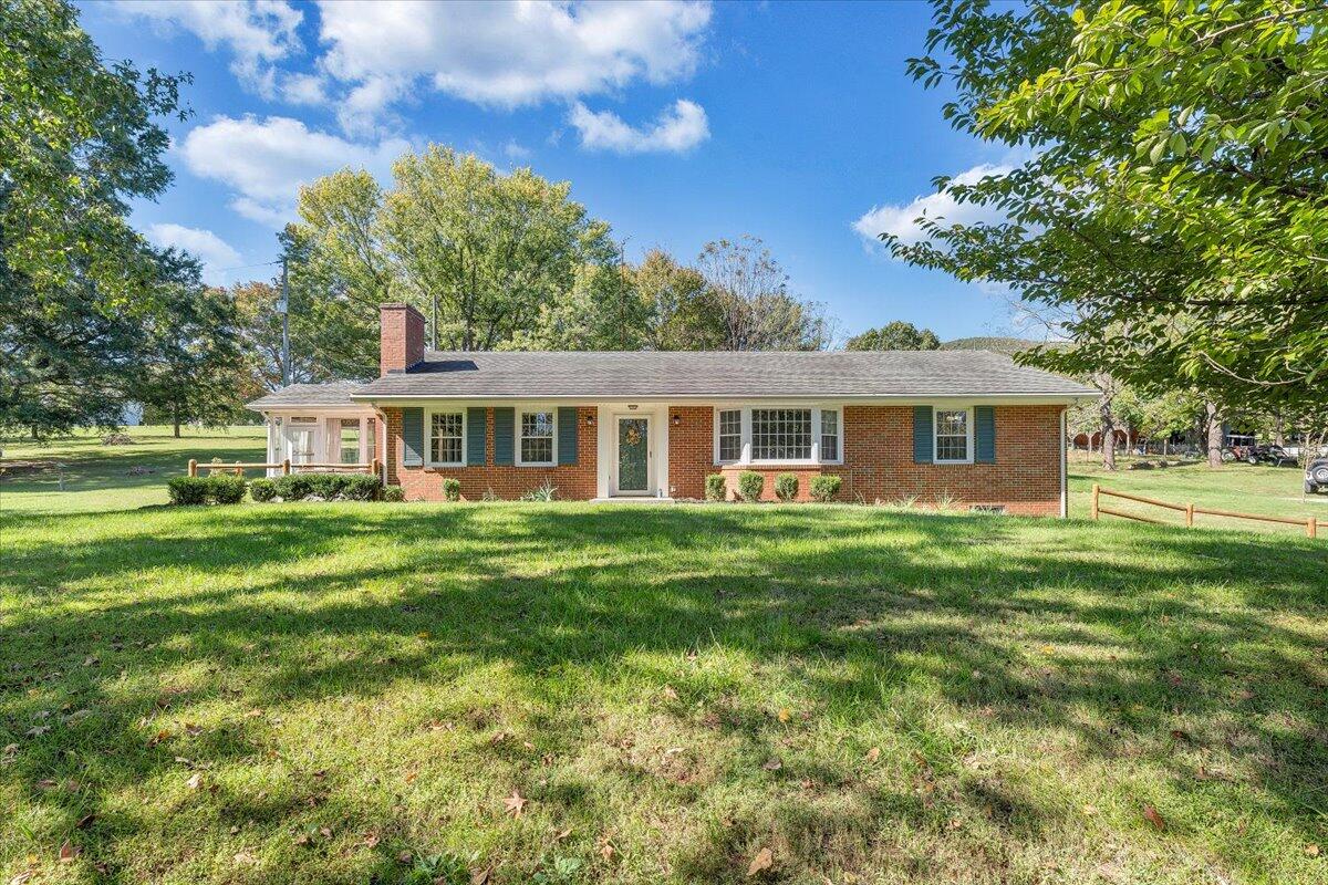 5785 Cloverdale Road Roanoke, VA 24019 - Photo 2 of 67 63-MIB00130