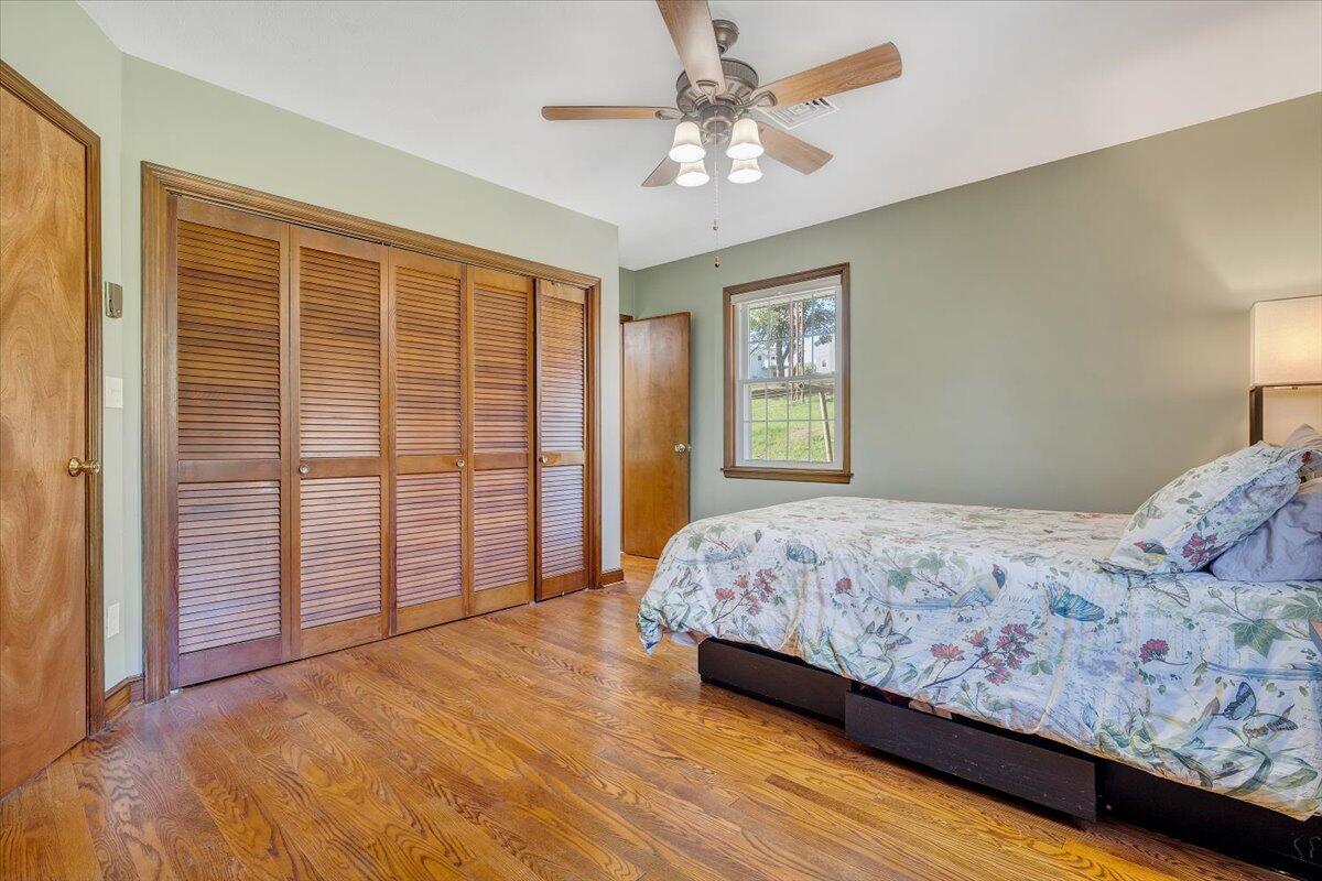 5785 Cloverdale Road Roanoke, VA 24019 - Photo 33 of 67 30-MIB09925