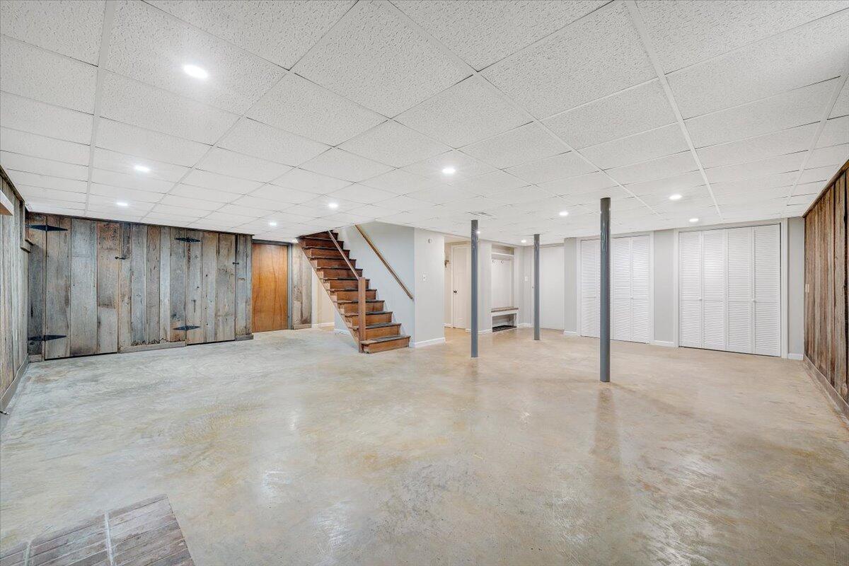 5785 Cloverdale Road Roanoke, VA 24019 - Photo 41 of 67 38-MIB00079