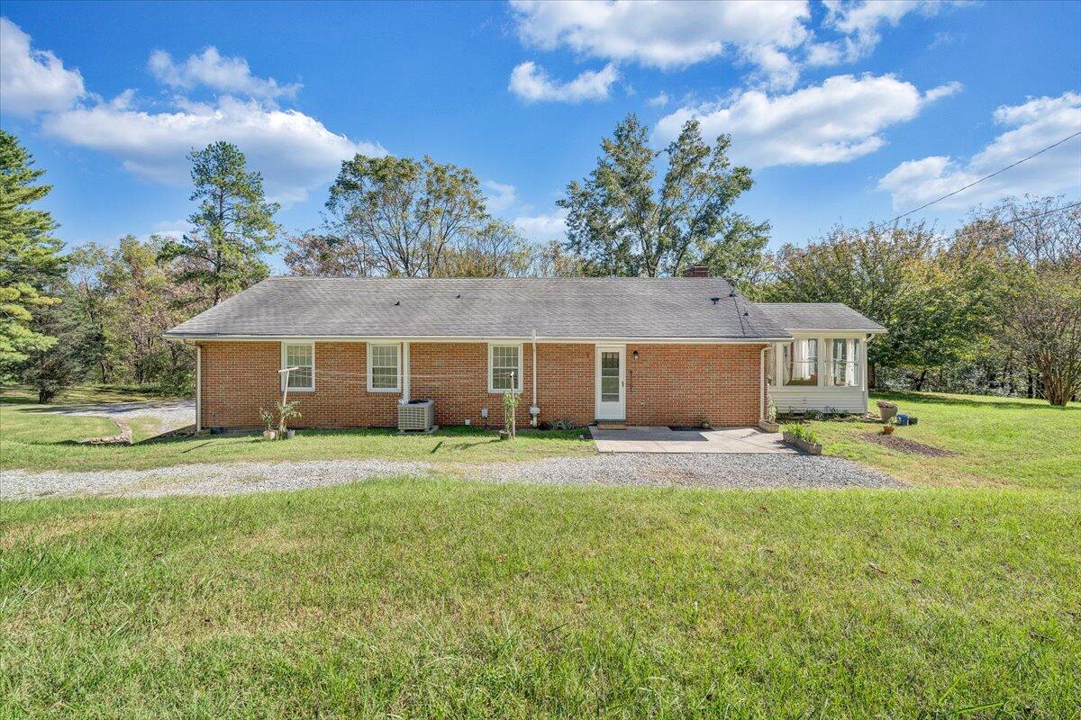 5785 Cloverdale Road Roanoke, VA 24019 - Photo 50 of 67 48-MIB00091