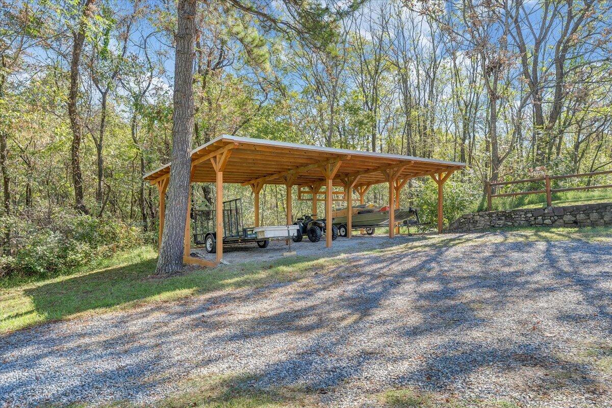 5785 Cloverdale Road Roanoke, VA 24019 - Photo 58 of 67 56-MIB00106